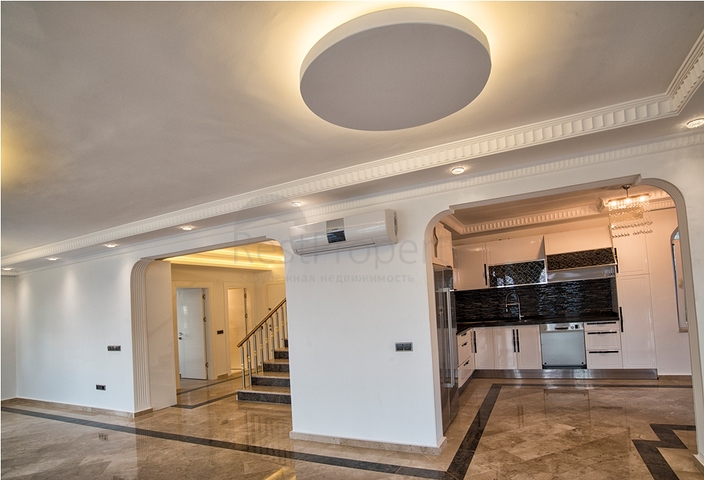 Шикарные виллы с личным бассейном и видом на море