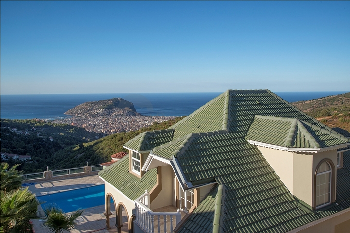 Шикарные виллы с личным бассейном и видом на море