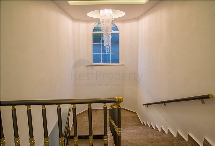 Шикарные виллы с личным бассейном и видом на море