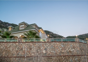 Шикарные виллы с личным бассейном и видом на море