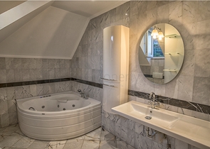 Шикарные виллы с личным бассейном и видом на море