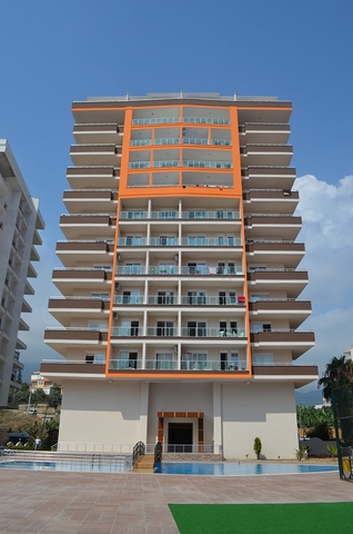 Квартира 1+1 в Махмутларе на улице Ататюрка