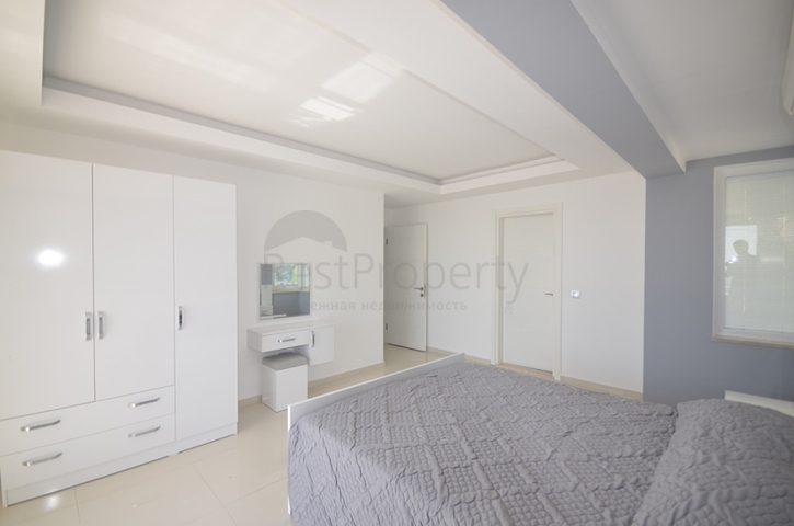 Шикарный особняк 5+2 в Фетхие