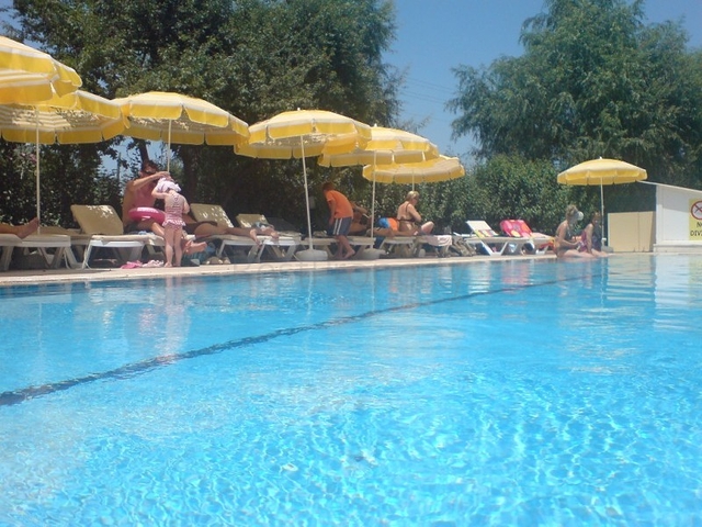 Меблированные апартаменты 1+1 в Фетхие по супер-цене