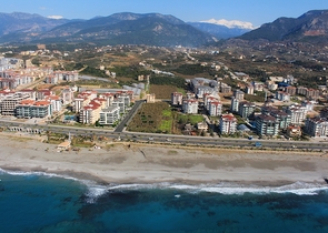 Современный комплекс в Кестеле на первой линии  Современный комплекс в Кестеле на первой линии