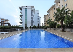 Современный комплекс в Кестеле на первой линии  Современный комплекс в Кестеле на первой линии