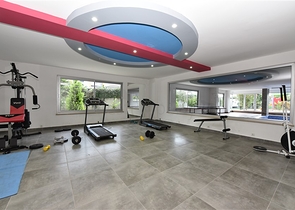 Современный комплекс в Кестеле на первой линии  Современный комплекс в Кестеле на первой линии