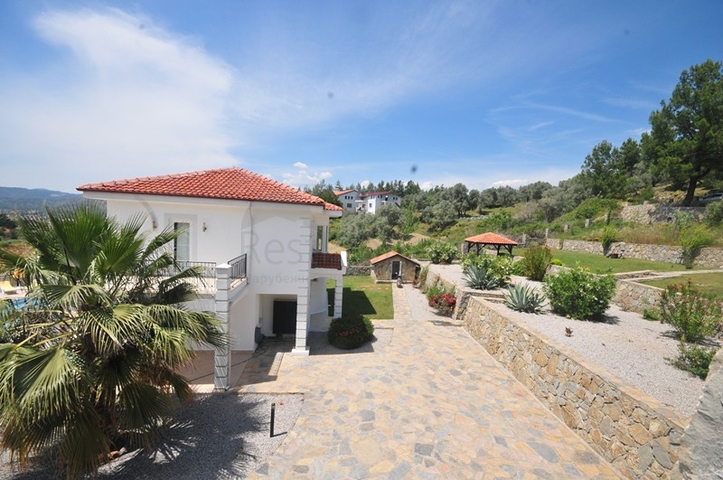 Меблированная вилла 4+1 на продажу в Сейдикемер Фетхие.