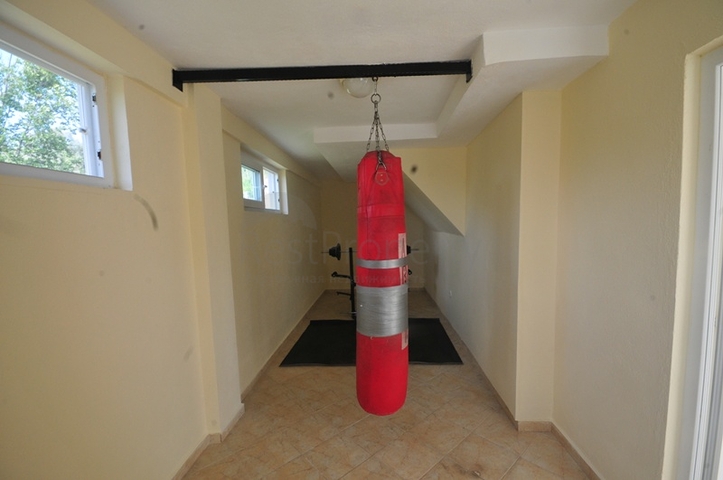 Меблированная вилла 4+1 на продажу в Сейдикемер Фетхие.