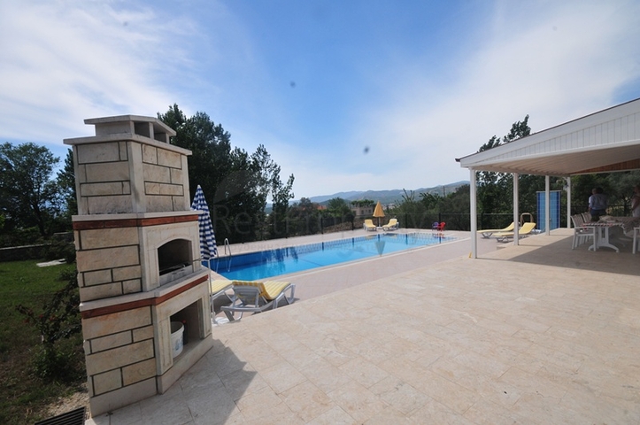 Меблированная вилла 4+1 на продажу в Сейдикемер Фетхие.