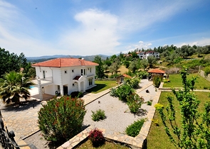 Меблированная вилла 4+1 на продажу в Сейдикемер Фетхие.