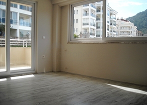 Новые апартаменты на продажу с 2-мя спальнями в центре Фетхие/Ташьяка