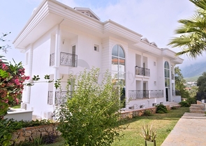 Шикарные апартаменты 3+1 в Оваджик- Хисарону