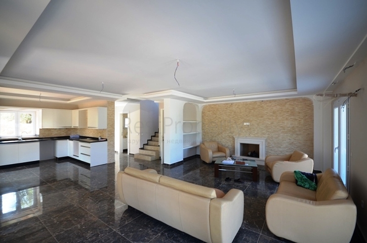 Роскошная частная вилла 4+1 В Оваджык