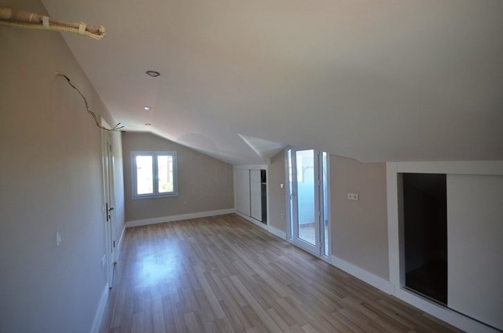 Роскошная частная вилла 4+1 В Оваджык