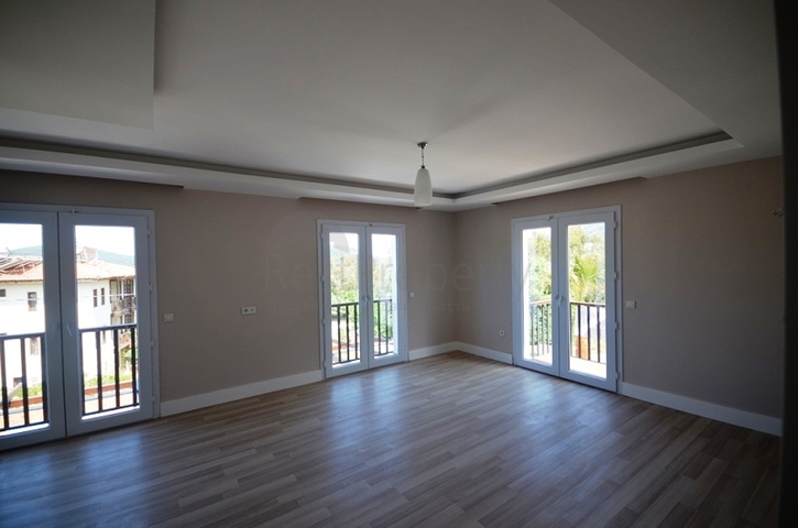 Роскошная частная вилла 4+1 В Оваджык