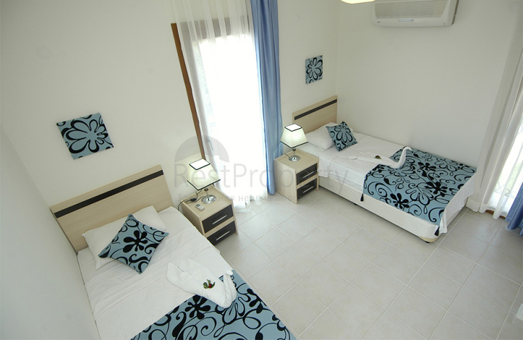 Отдельная вилла с общим бассейном в  Хисароню,Фетхие