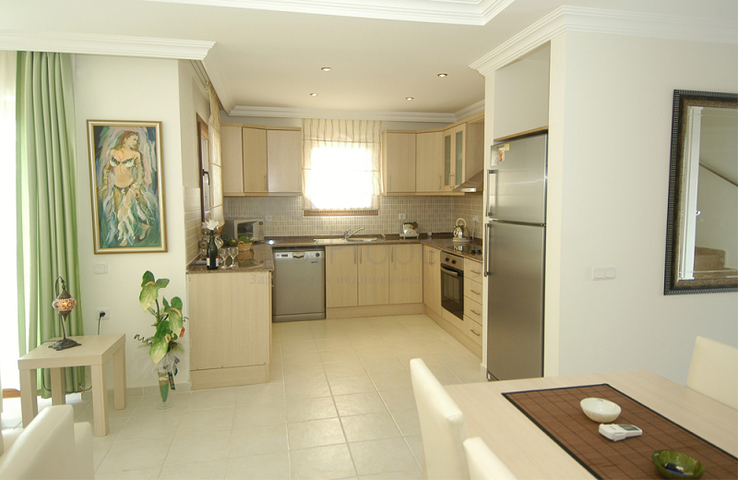 Отдельная вилла с общим бассейном в  Хисароню,Фетхие