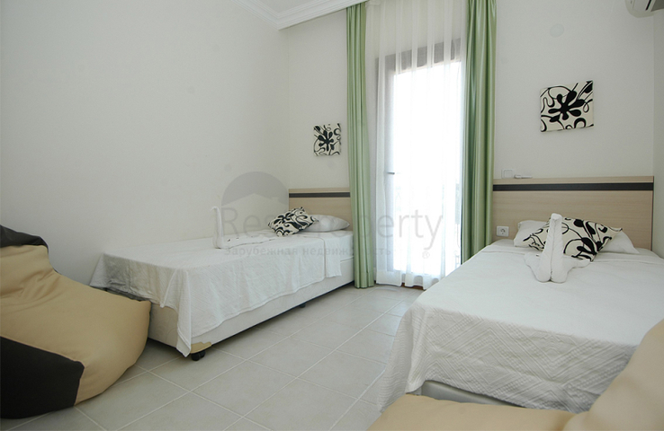 Отдельная вилла с общим бассейном в  Хисароню,Фетхие