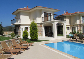 Отдельная вилла с общим бассейном в  Хисароню,Фетхие