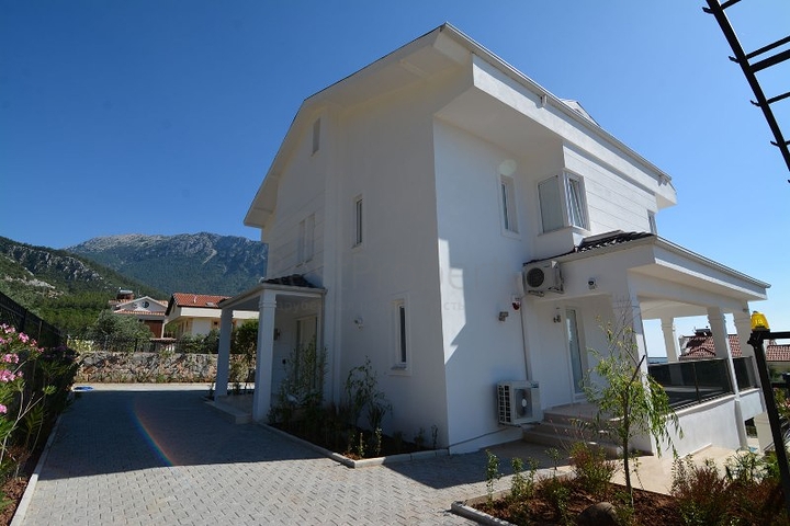 Роскошная вилла 5+1 в Оваджик, Фетхие