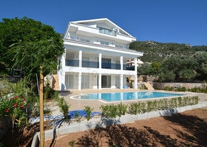 Роскошная вилла 5+1 в Оваджик, Фетхие