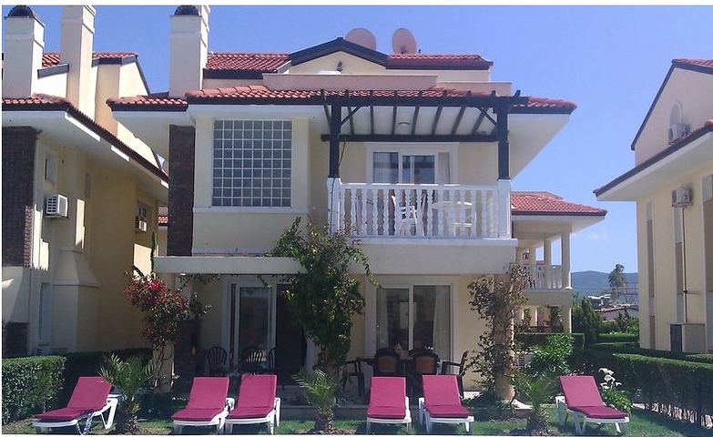 Меблированная Вилла с видом на море вблизи пляжа Чалыш, Фетхие