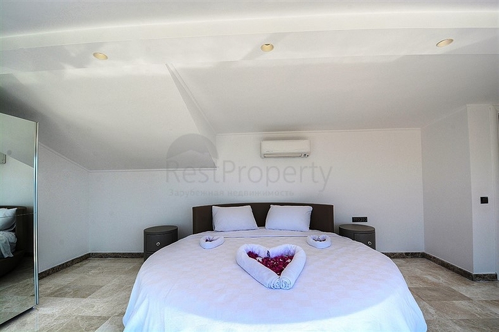 Частная вилла 5+1 в Калкане с видом на море и острова