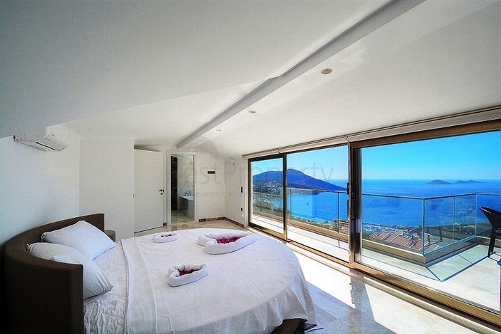 Частная вилла 5+1 в Калкане с видом на море и острова