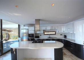 Частная вилла 5+1 в Калкане с видом на море и острова