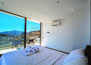 Частная вилла 5+1 в Калкане с видом на море и острова