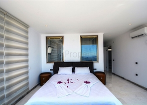 Частная вилла 5+1 в Калкане с видом на море и острова