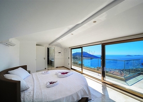 Частная вилла 5+1 в Калкане с видом на море и острова