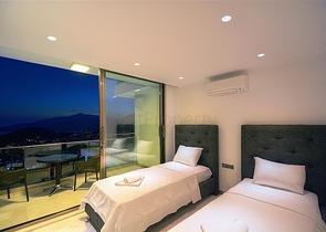 Частная вилла 5+1 в Калкане с видом на море и острова