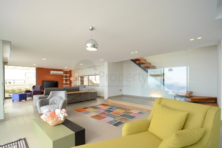 Очаровательная вилла с видом на море в Калкане