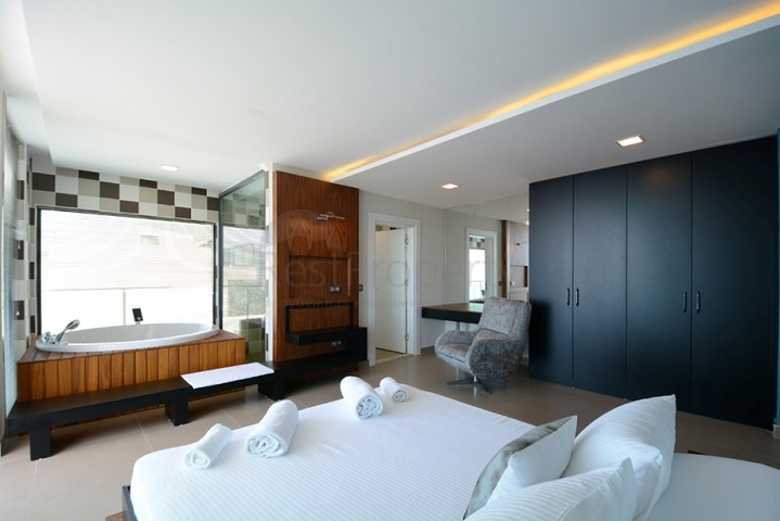 Очаровательная вилла с видом на море в Калкане