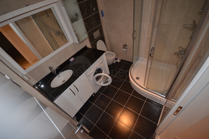 Прекрасная квартира 2+1 с видом на море в центре Обы