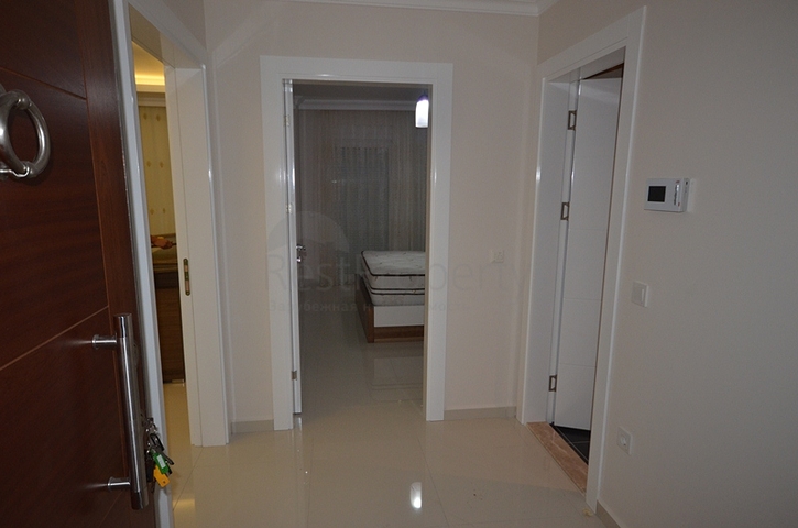 Светлая и просторная квартира в жилом комплексе с бассейном в районе Оба