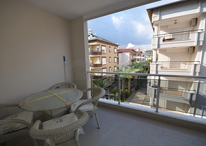 Светлая и просторная квартира в жилом комплексе с бассейном в районе Оба