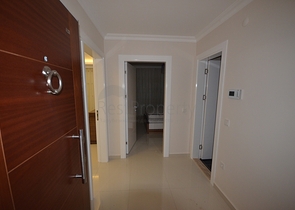 Светлая и просторная квартира в жилом комплексе с бассейном в районе Оба