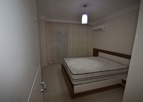 Светлая и просторная квартира в жилом комплексе с бассейном в районе Оба