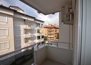 Светлая и просторная квартира в жилом комплексе с бассейном в районе Оба