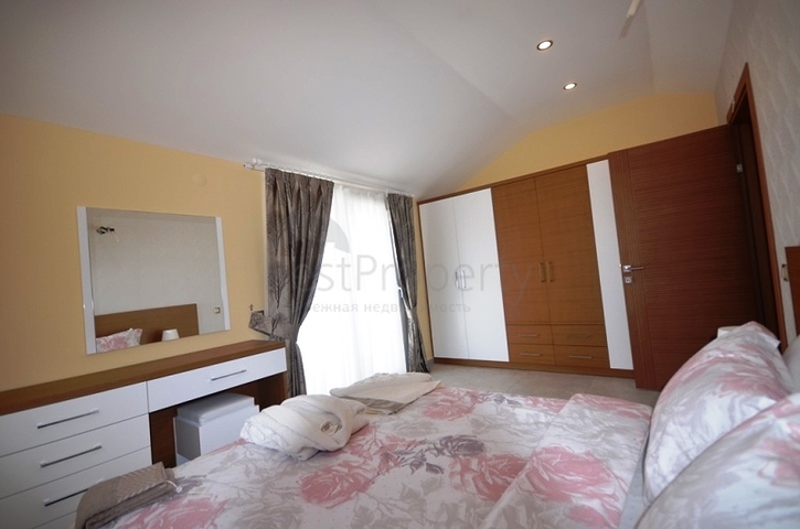 Превосходная вилла 4+1 в Олюдениз, Фетхие