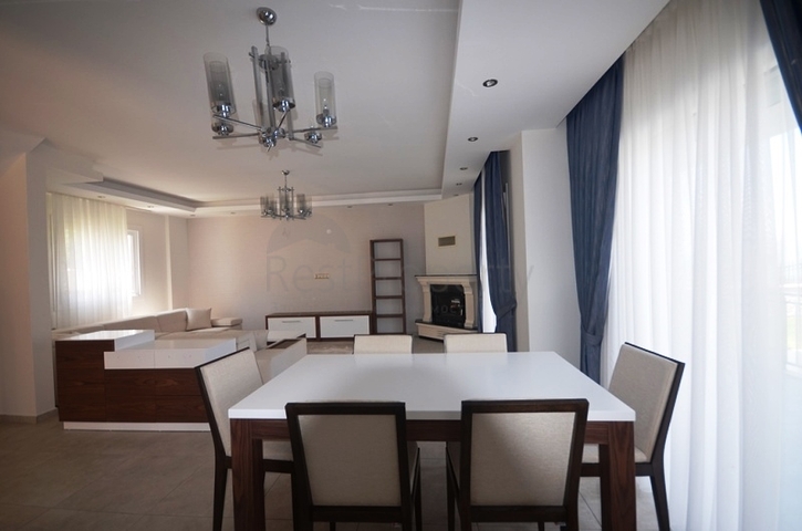 Превосходная вилла 4+1 в Олюдениз, Фетхие