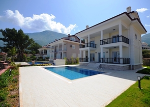 Превосходная вилла 4+1 в Олюдениз, Фетхие