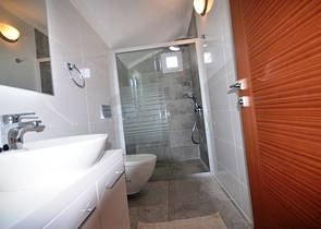 Превосходная вилла 4+1 в Олюдениз, Фетхие