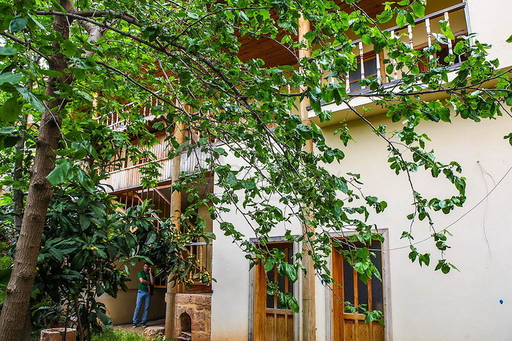 Земля с проектом отеля в Калеичи в Анталии