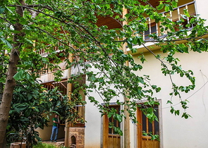 Земля с проектом отеля в Калеичи в Анталии