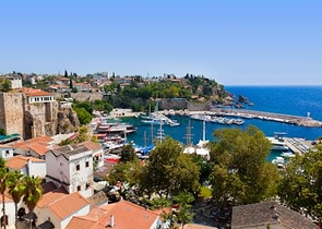 Земля с проектом отеля в Калеичи в Анталии