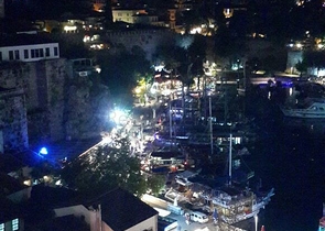 Земля с проектом отеля в Калеичи в Анталии